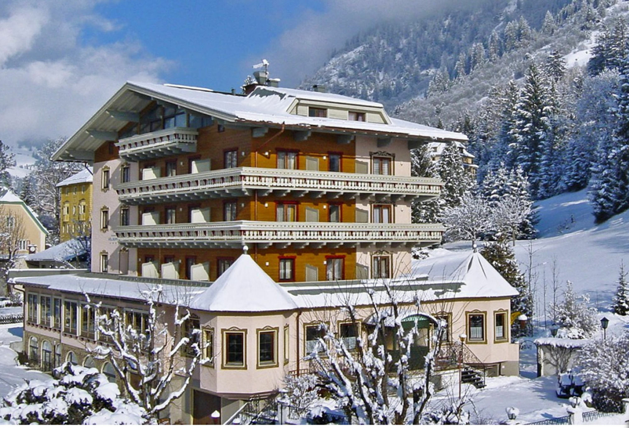 Hotel Voelserhof - Bergbahn Im Sommer 2025 Inklusive Бад Хофгаштайн Экстерьер фото